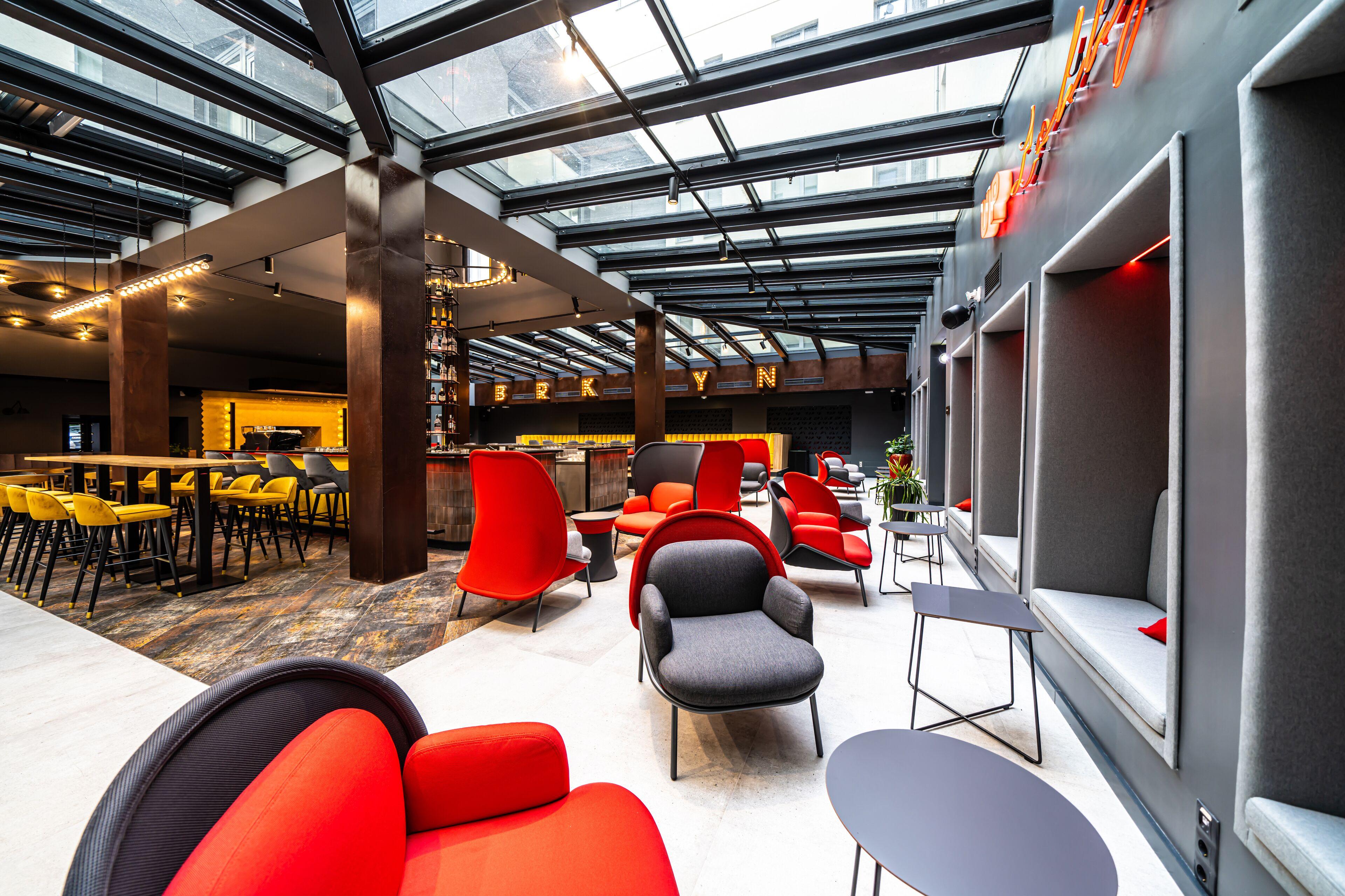 Up Hotel Budapest — Photos 3